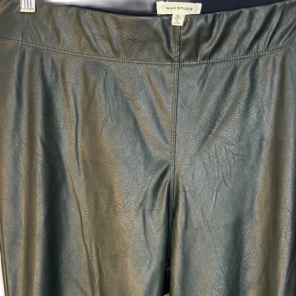 Max Studio faux leather leggings/ pull on pants XL - Picture 2 of 10
